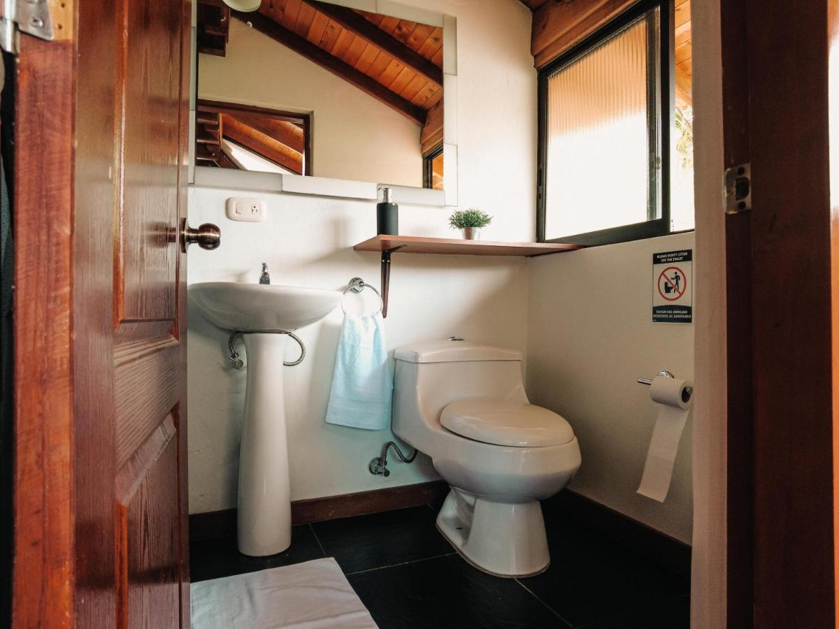 Volare Guatape Isla Hostel Ngoại thất bức ảnh