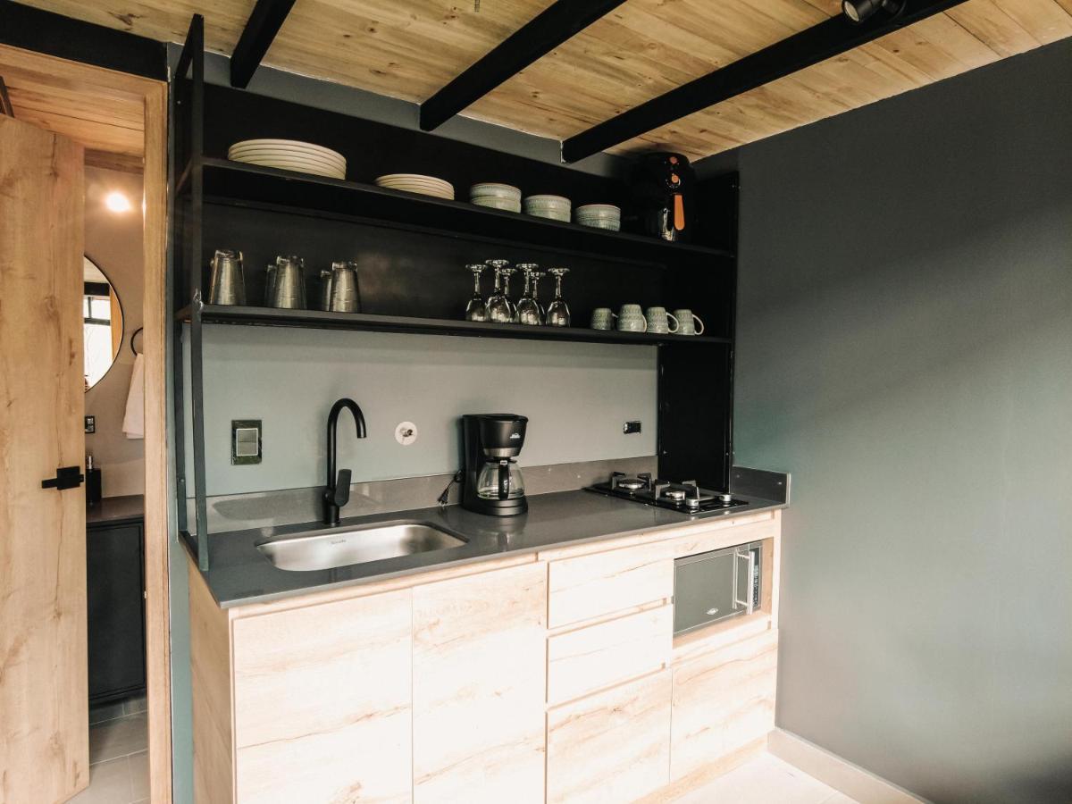 Volare Guatape Isla Hostel Ngoại thất bức ảnh